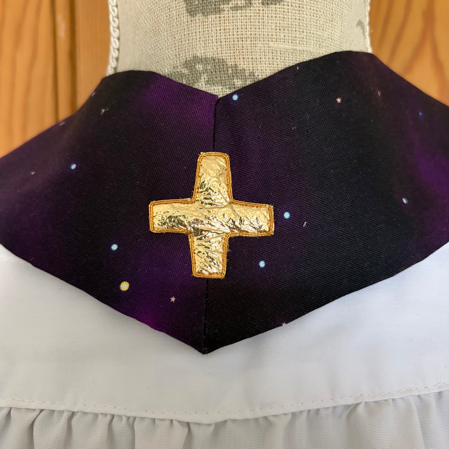 Deep purple starry clergy stole, 47"