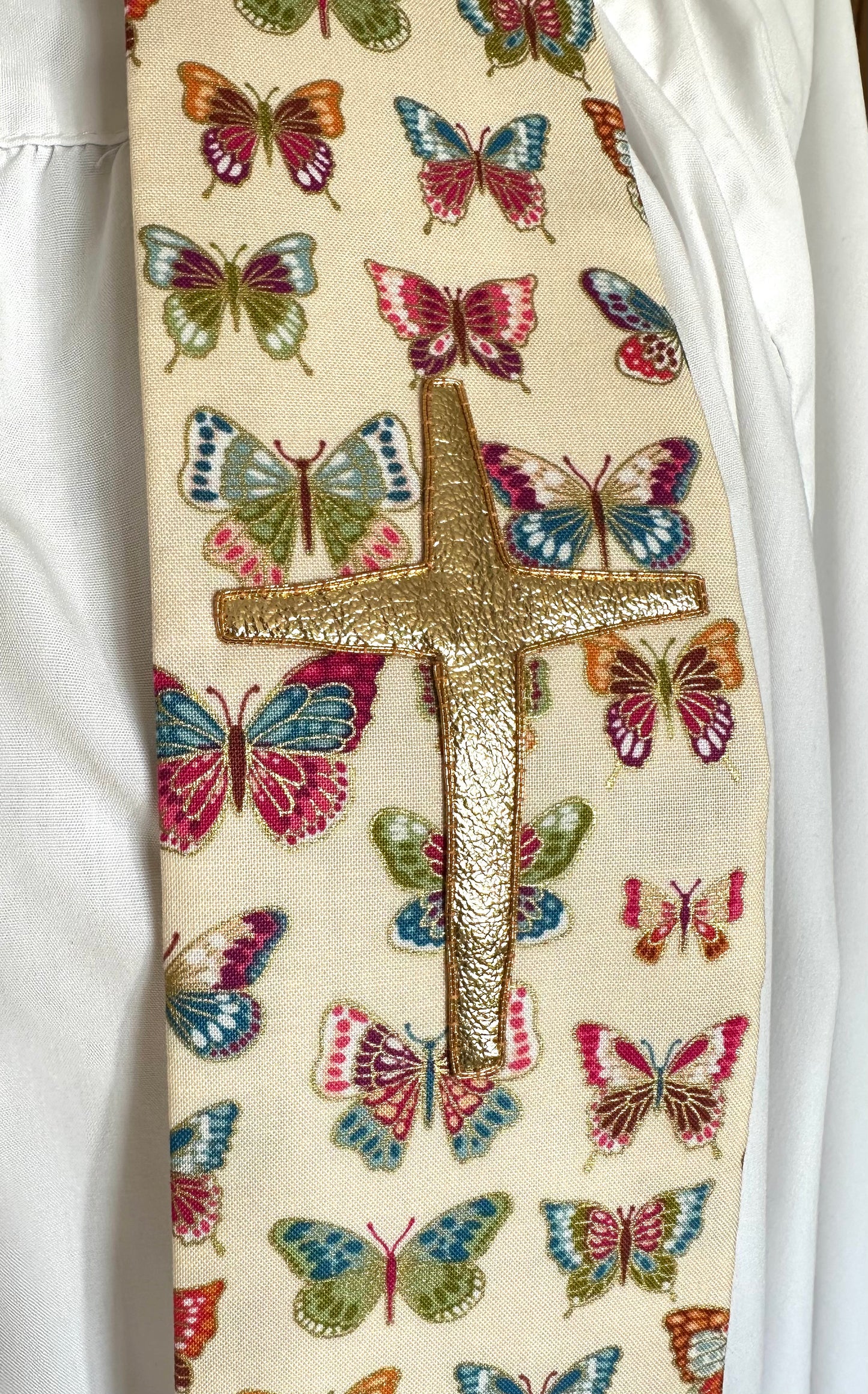 White butterfly clergy stole, 48"