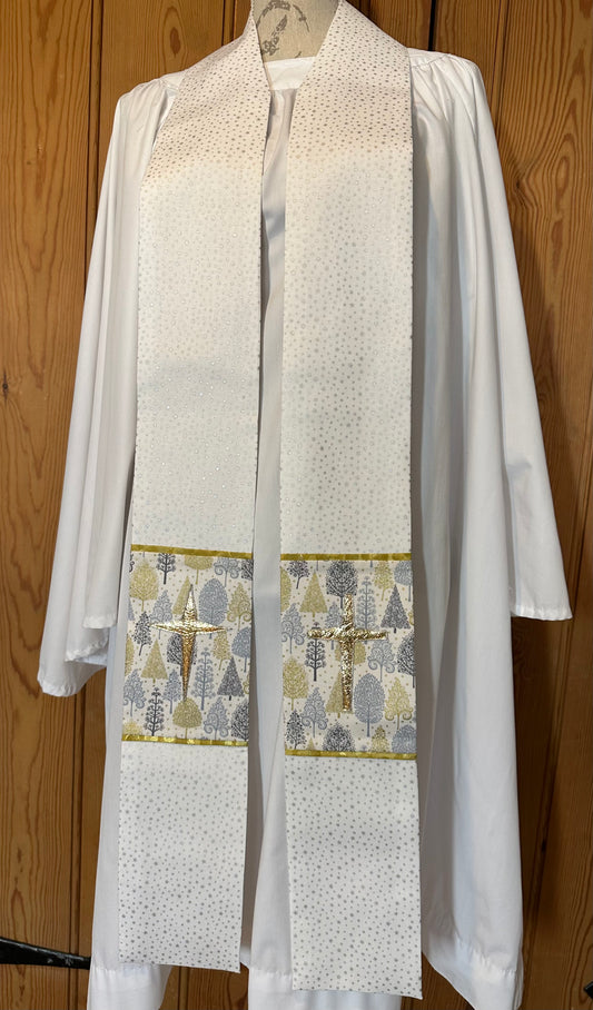 Starry Christmas clergy stole, 44"